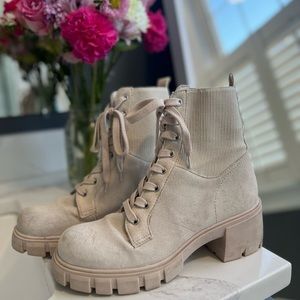 Steve Madden Zanet Suede Platform Combat Boot